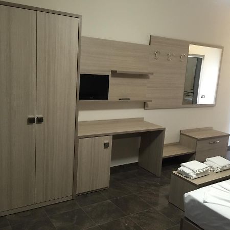 Herges Hotel Durrës 外观 照片