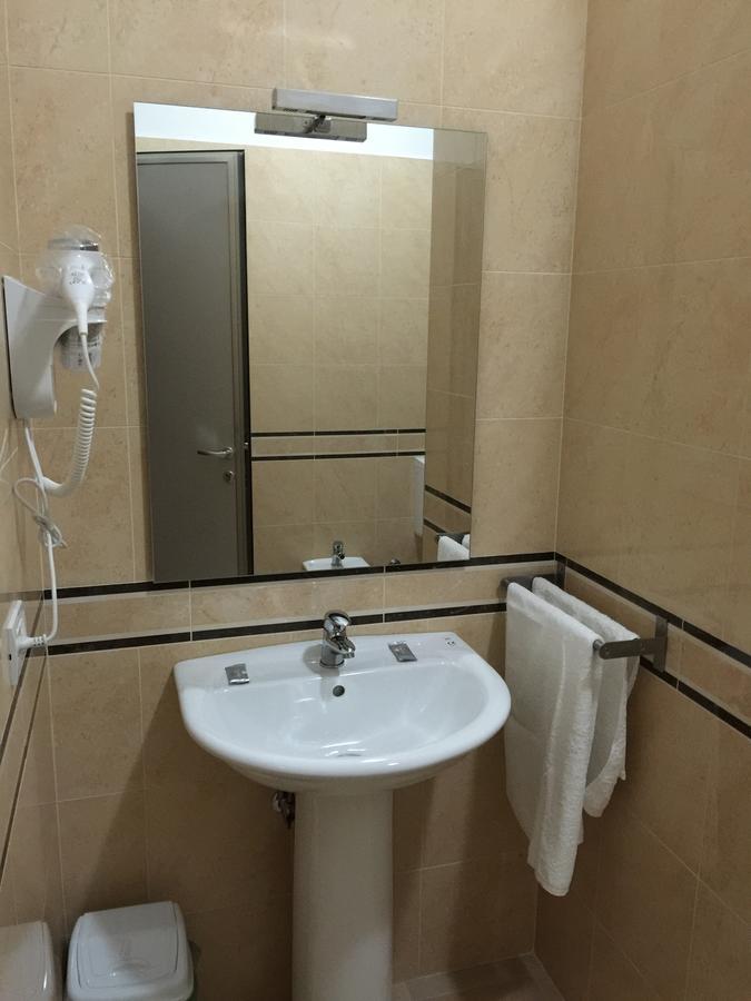 Herges Hotel Durrës 外观 照片